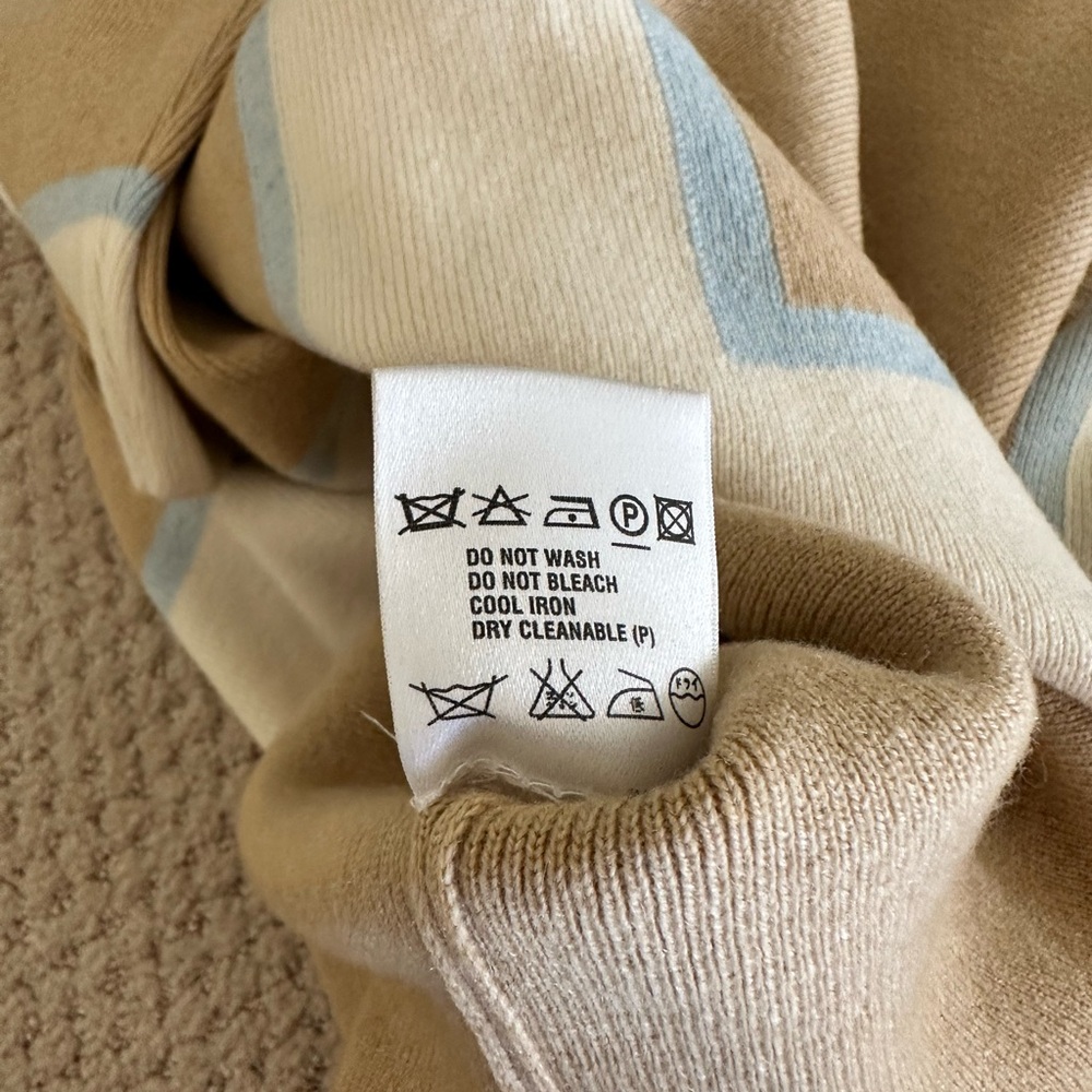 Escada Tunic - Picture 6 of 7